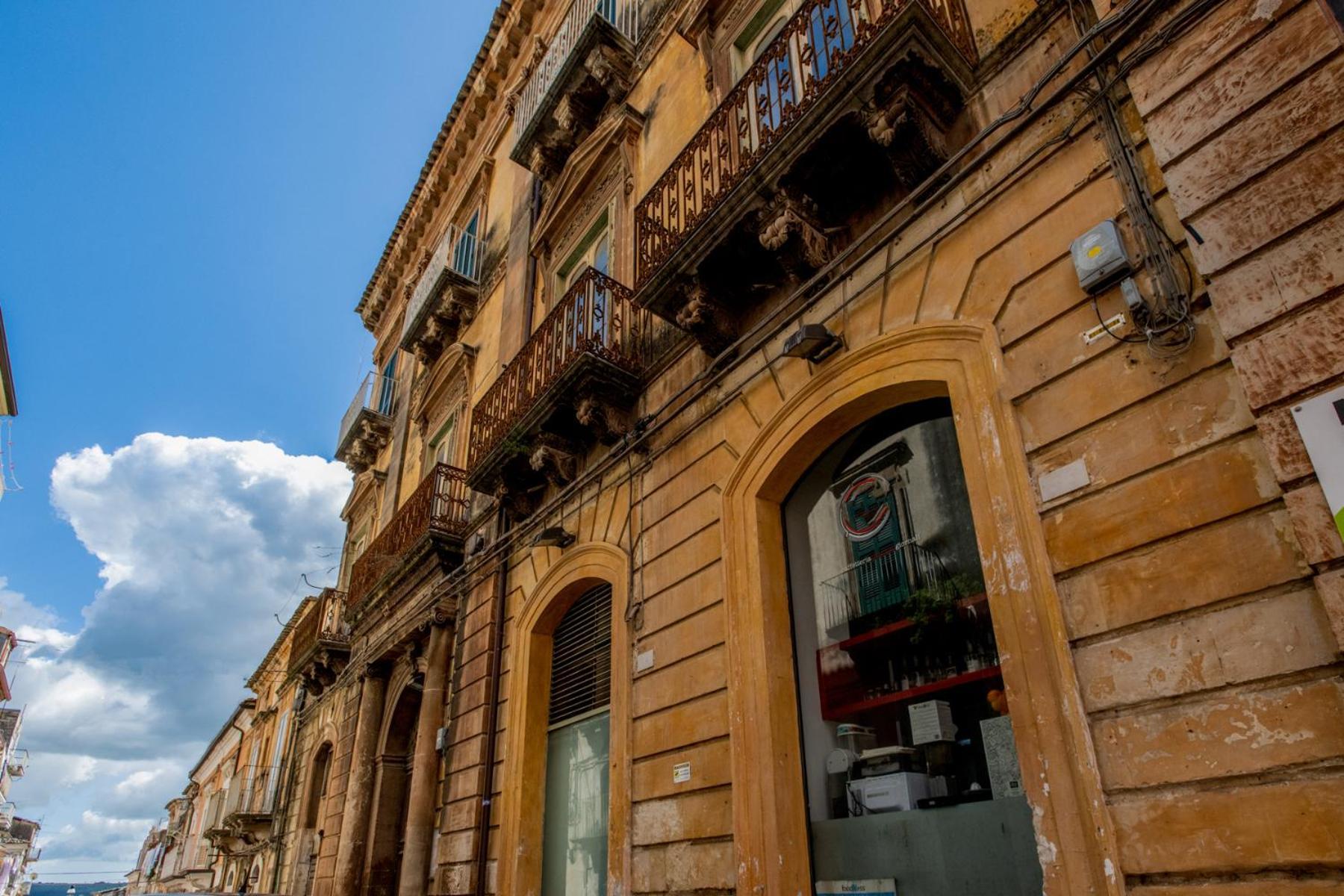 Palazzo D'Arte - Luxury Home - Ragusa Centro Екстериор снимка